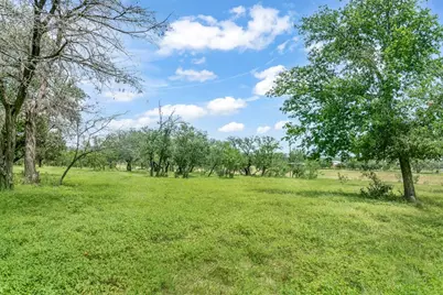 396 Royal Oaks Loop, Fredericksburg, TX 78624 - Photo 19