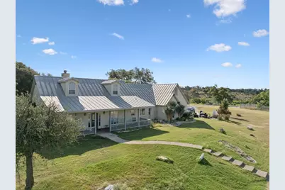 817 Usener Rd, Fredericksburg, TX 78624 - Photo 3