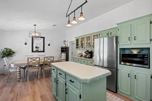 190 Rocky Hill Dr, Kerrville, TX 78028 - Photo 9