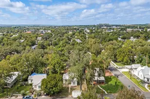 413 E College St, Fredericksburg, TX 78624 - Photo 11