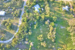 17 Roadrunner Dr, Fredericksburg, TX 78624 - Photo 7