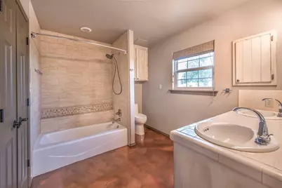 508 Winding Way, Fredericksburg, TX 78624 - Photo 11