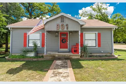 901 E Highway St, Fredericksburg, TX 78624 - Photo 1