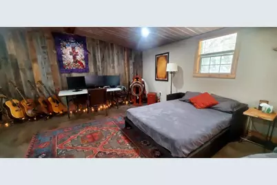 702 E Schubert St, Fredericksburg, TX 78624 - Photo 27