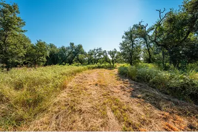 10 Slate Rock Rd, Fredericksburg, TX 78675 - Photo 11