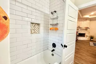 222 Dudley Wy, Fredericksburg, TX 78624 - Photo 35