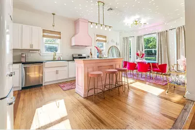 703 E Highway St, Fredericksburg, TX 78624 - Photo 17