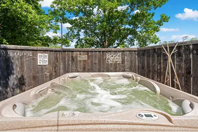 500 Cross Mountain Dr, Fredericksburg, TX 78624 - Photo 17