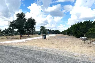 140 Teague Rd, Kerrville, TX 78028 - Photo 3