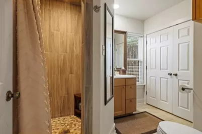 904 N Lincoln, Fredericksburg, TX 78624 - Photo 29