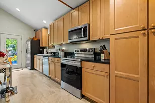 904 N Lincoln, Fredericksburg, TX 78624 - Photo 25