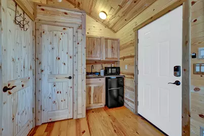 3167 Keese Rd, Fredericksburg, TX 78624 - Photo 15