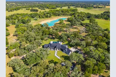 1301 County Rd 218, Weimar, TX 78962 - Photo 29