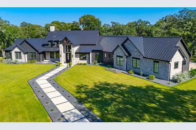 1301 County Rd 218, Weimar, TX 78962 - Photo 3