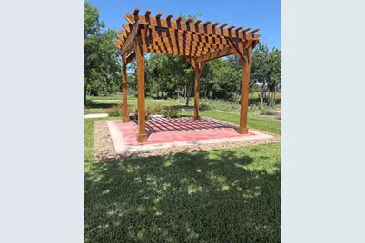 207 N Fourth St, Harper, TX 78631 - Photo 7