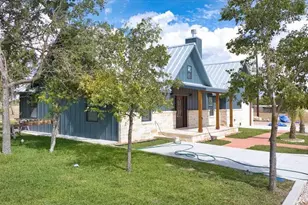 207 N Fourth St, Harper, TX 78631 - Photo 1