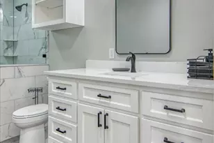 207 N Fourth St, Harper, TX 78631 - Photo 33