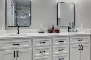 207 N Fourth St, Harper, TX 78631 - Photo 27