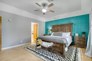 205 Edgewood Dr, Fredericksburg, TX 78624 - Photo 17