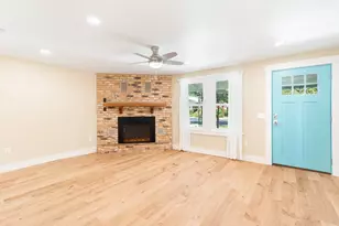 103 W Centre St, Fredericksburg, TX 78624 - Photo 21