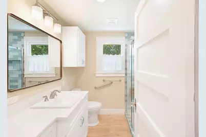 103 W Centre St, Fredericksburg, TX 78624 - Photo 13