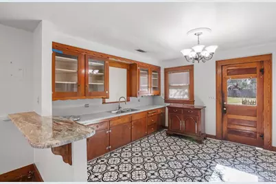 1007 N Llano St, Fredericksburg, TX 78624 - Photo 7