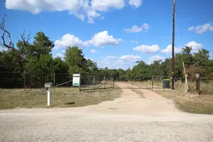 67 Hill Top Dr, Fredericksburg, TX 78624 - Photo 3