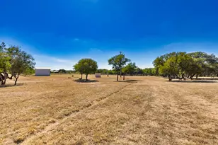 25525 Ranch Rd 2323, Fredericksburg, TX 78624 - Photo 35