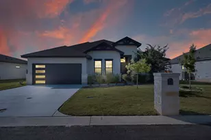 109 Madrona Ln, Fredericksburg, TX 78624 - Photo 11