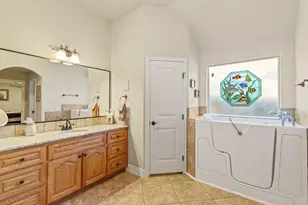 1212 Doe Run Hollow, Fredericksburg, TX 78624 - Photo 11