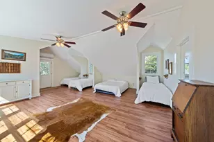 105 E Centre St, Fredericksburg, TX 78624 - Photo 43