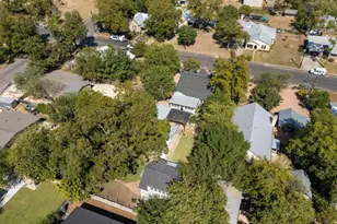 105 E Centre St, Fredericksburg, TX 78624 - Photo 61