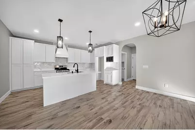 1603 Redwood Ct, Fredericksburg, TX 78624 - Photo 7