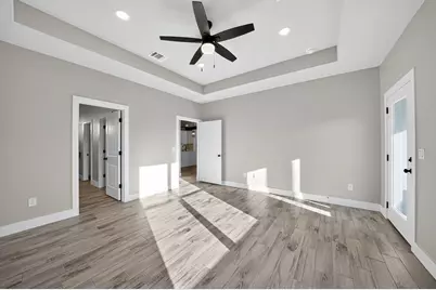 1603 Redwood Ct, Fredericksburg, TX 78624 - Photo 13