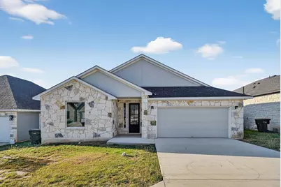 1603 Redwood Ct, Fredericksburg, TX 78624 - Photo 3