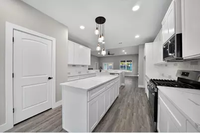 1604 Redwood Ct, Fredericksburg, TX 78624 - Photo 11