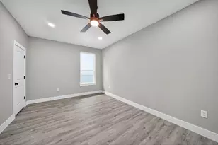 1604 Redwood Ct, Fredericksburg, TX 78624 - Photo 23