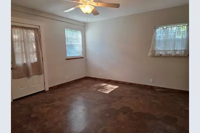 109 W Travis St #MH, Fredericksburg, TX 78624 - Photo 19