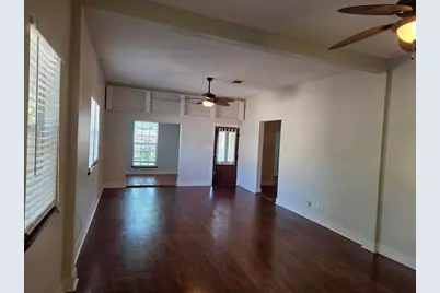 109 W Travis St #MH, Fredericksburg, TX 78624 - Photo 3