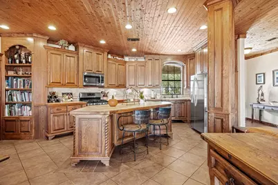 544 River View Dr, Johnson City, TX 78636 - Photo 5