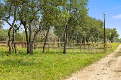 3431 Klett Ranch Rd, Johnson City, TX 78636 - Photo 29