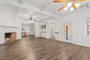 612 W San Antonio St, Fredericksburg, TX 78624 - Photo 13