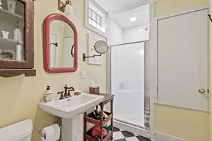 612 W San Antonio St, Fredericksburg, TX 78624 - Photo 81