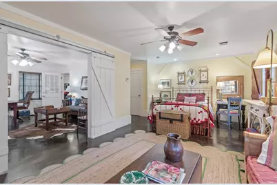 612 W San Antonio St, Fredericksburg, TX 78624 - Photo 89