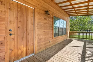 511 Bluebird St, Fredericksburg, TX 78624 - Photo 17