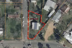 511 Bluebird St, Fredericksburg, TX 78624 - Photo 21