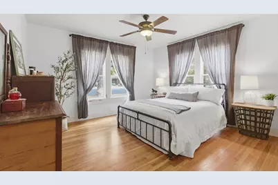 707 Whitney, Fredericksburg, TX 78624 - Photo 9