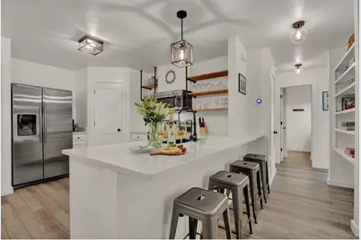 907 Hill St, Fredericksburg, TX 78624 - Photo 9