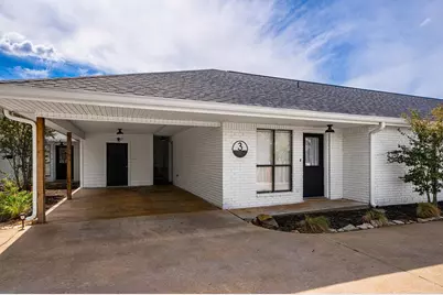 907 Hill St, Fredericksburg, TX 78624 - Photo 21