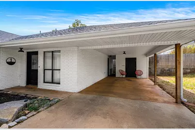 907 Hill St, Fredericksburg, TX 78624 - Photo 23